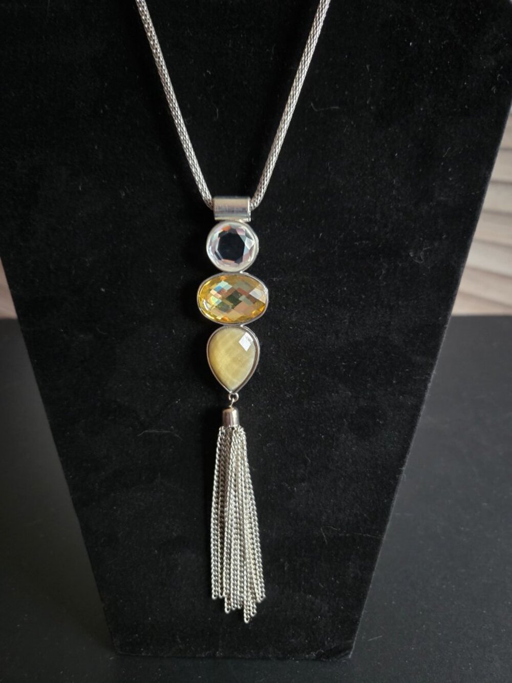 Necklace - Picture 4 of 5